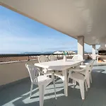 בית נופש La Terrazza Sul Mare *